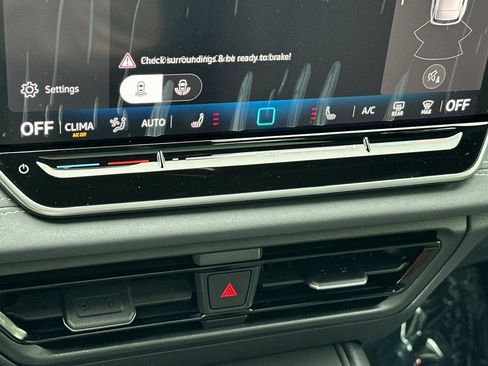 New 2026 Volkswagen Tiguan SE R-Line image 19