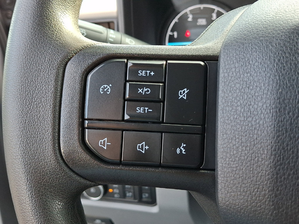 Used 2025 Ford F450 XLT w/ 360-Degree Camera Package AWD/4WD image 20