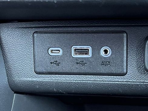 Used 2022 Buick Encore GX Preferred w/ Cold Weather Comfort Package image 28