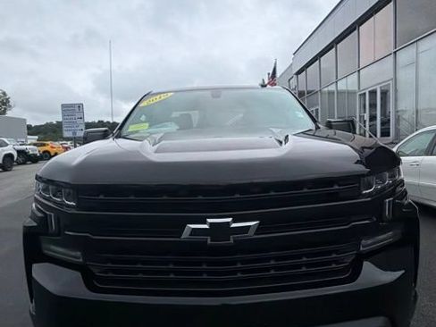 Used 2019 Chevrolet Silverado 1500 RST w/ All-Star Edition AWD/4WD image 2