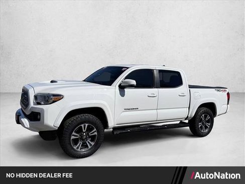 Used 2017 Toyota Tacoma TRD Sport w/ Premium & Technology Package AWD/4WD image 1