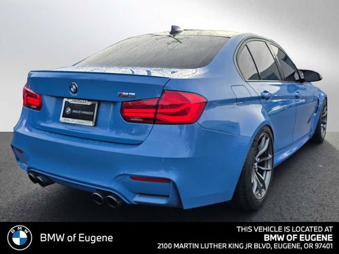 Used 2018 BMW M3 image 5