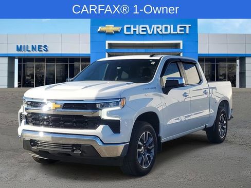 Used 2025 Chevrolet Silverado 1500 LT image 2