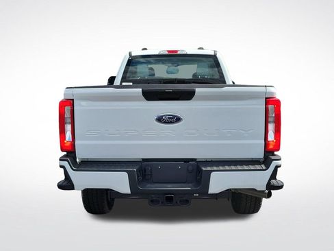 New 2026 Ford F250 XL w/ STX Appearance Package AWD/4WD image 8