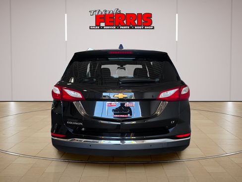 Used 2019 Chevrolet Equinox LT w/ Sun & Navigation Package FWD image 4