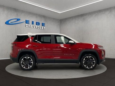 New 2026 Chevrolet Equinox LT w/ Convenience Package II AWD/4WD image 2