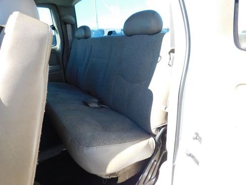 Used 2004 Chevrolet Silverado 1500 2WD Extended Cab image 11