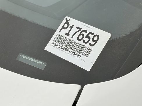 Used 2025 BMW X5 xDrive50e AWD/4WD image 33