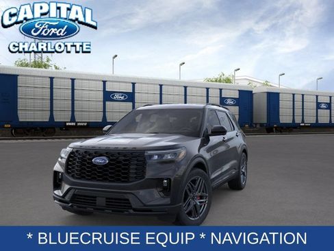 New 2026 Ford Explorer ST-Line w/ ST-Line Street Pack AWD/4WD image 2