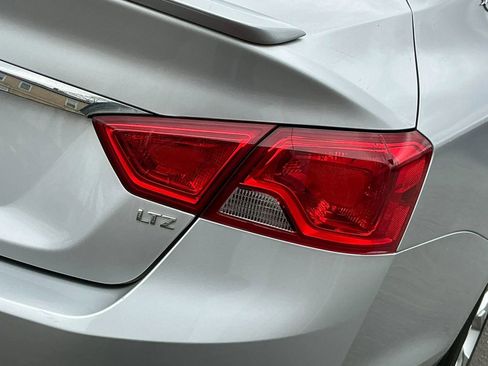Used 2014 Chevrolet Impala LTZ FWD image 16