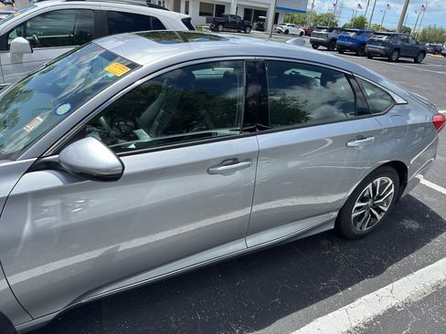 Used 2020 Honda Accord EX-L image 5