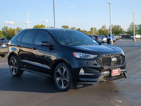 Used 2022 Ford Edge ST image 5