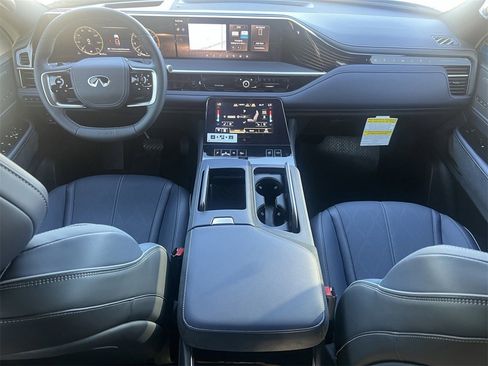 New 2026 INFINITI QX80 4WD w/ Sport Exterior Package image 9