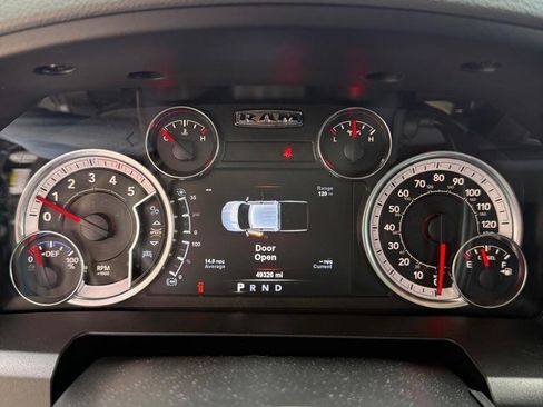 Used 2018 RAM 2500 Big Horn AWD/4WD image 15