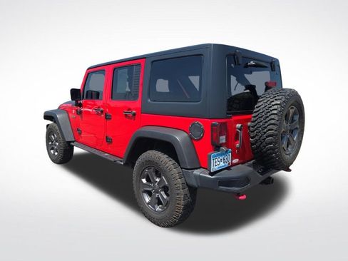 Used 2017 Jeep Wrangler Unlimited Rubicon AWD/4WD image 6