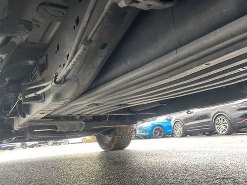 Used 2015 Ford F150 Lariat w/ Equipment Group 502A Luxury image 8