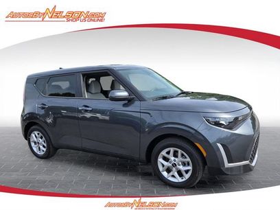 Used 2025 Kia Soul LX w/ LX Technology Package