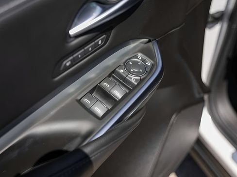 Certified 2022 Cadillac XT4 Premium Luxury w/ Enhanced Visibility Package AWD/4WD image 23