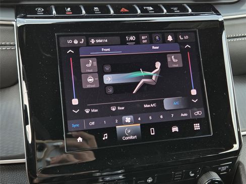 New 2025 Jeep Grand Cherokee L Altitude image 11