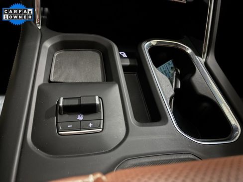 Used 2024 GMC Sierra 2500 Denali Ultimate image 21