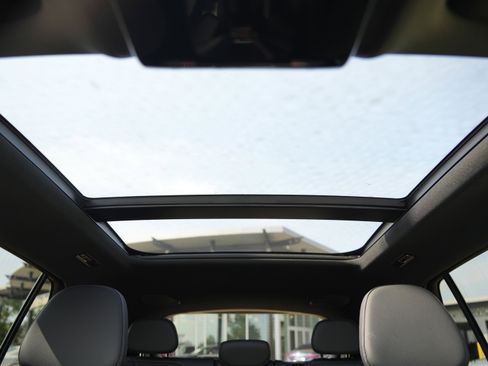 New 2025 Mercedes-Benz EQE 350+ 4MATIC SUV image 31