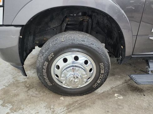 Used 2019 RAM 3500 Limited AWD/4WD image 40