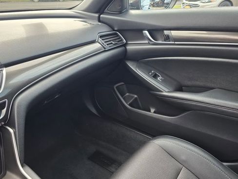 Used 2020 Honda Accord Sport image 36