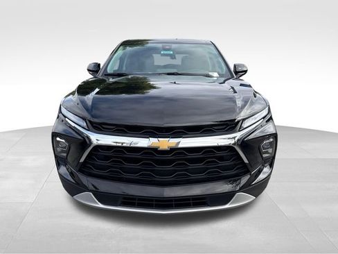 Used 2025 Chevrolet Blazer LT AWD/4WD image 8