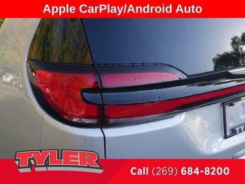 New 2026 Chrysler Pacifica Select image 13