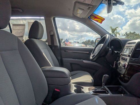 Used 2012 Hyundai Santa Fe GLS image 13