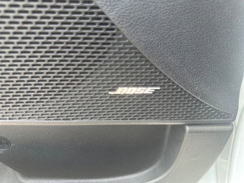 Used 2021 Hyundai Sonata Limited w/ Preferred Accessory Package FWD image 16