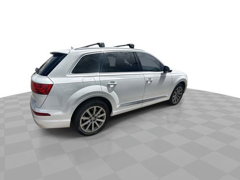 Used 2018 Audi Q7 3.0T Prestige w/ Prestige Package image 8