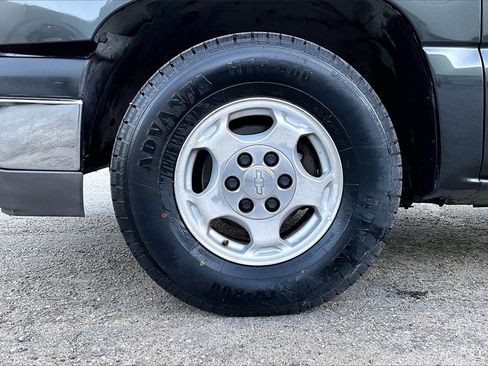 Used 2003 Chevrolet Silverado 1500 LT image 35