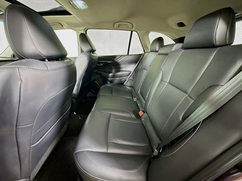 Used 2020 Subaru Outback Limited AWD/4WD image 4