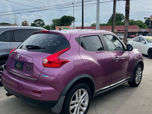 Used 2012 Nissan Juke S w/ Chrome Pkg FWD image 3