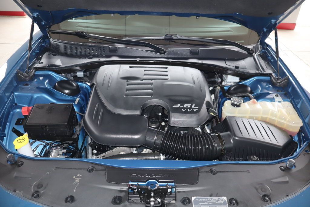 Used 2023 Dodge Charger SXT RWD image 42