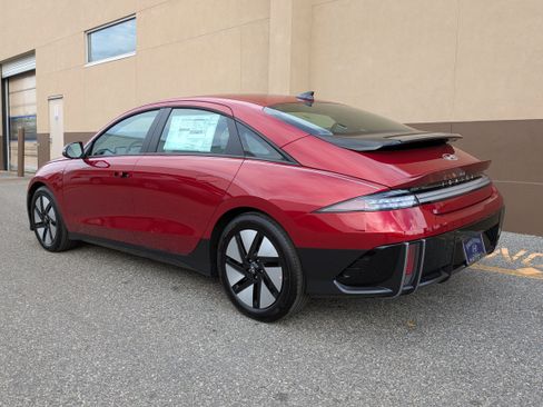 New 2025 Hyundai Ioniq 6 SE image 6