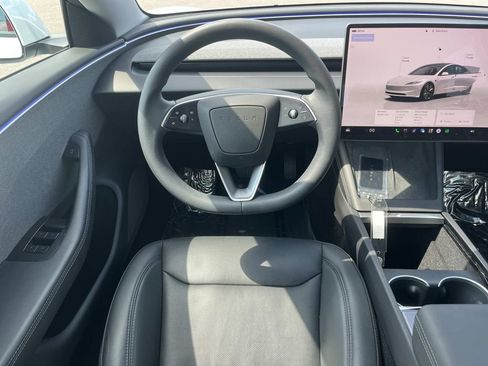 Used 2025 Tesla Model 3 Long Range RWD image 14