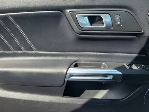 Used 2021 Ford Mustang Premium image 20