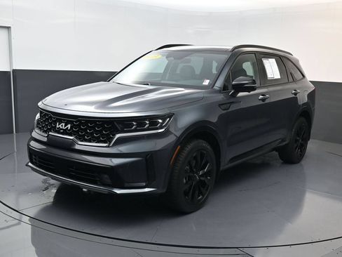 Used 2023 Kia Sorento SX AWD/4WD image 1