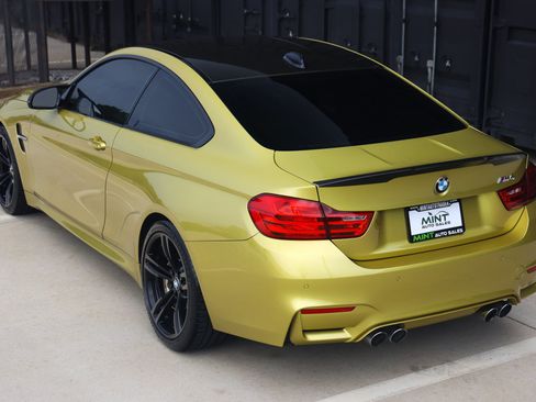 Used 2015 BMW M4 Coupe RWD image 8