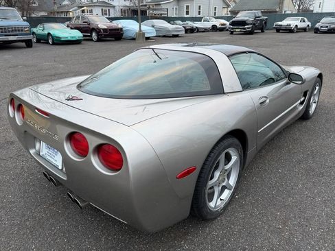 Used 2000 Chevrolet Corvette Coupe w/ Memory Pkg image 10