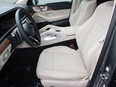 New 2026 Mercedes-Benz GLE 450 4MATIC image 15