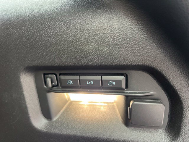 Certified 2024 Ford Explorer Limited w/ Equipment Group 301A AWD/4WD image 18