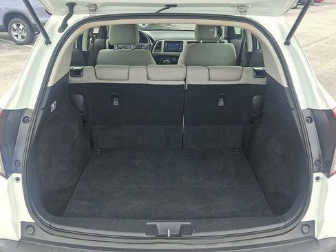 Used 2022 Honda HR-V LX image 26