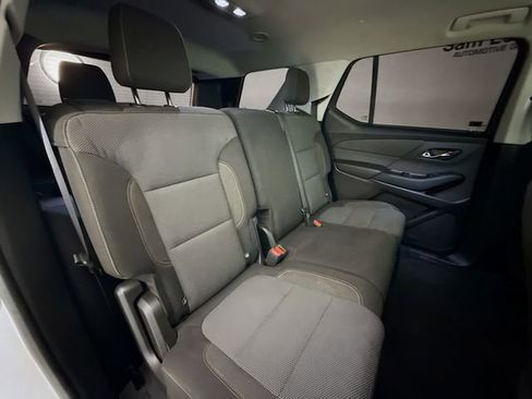 Used 2018 Chevrolet Traverse LS image 28