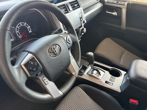 Used 2022 Toyota 4Runner SR5 RWD image 12