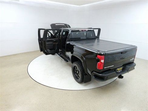 Used 2020 Chevrolet Silverado 3500 High Country w/ Z71 Off-Road Package image 23