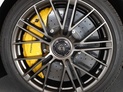 New 2026 Porsche Panamera Turbo S image 29