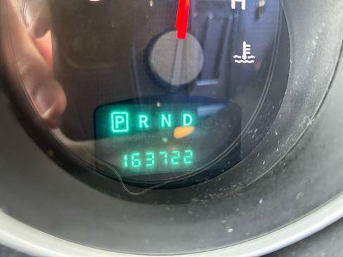 Used 2009 Dodge Grand Caravan SE image 18